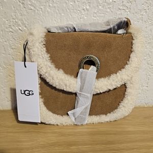 Ugg Heritage Crossbody Chestnut/Suede